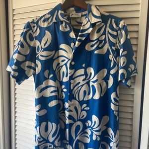 Vintage Hawaiian shirt